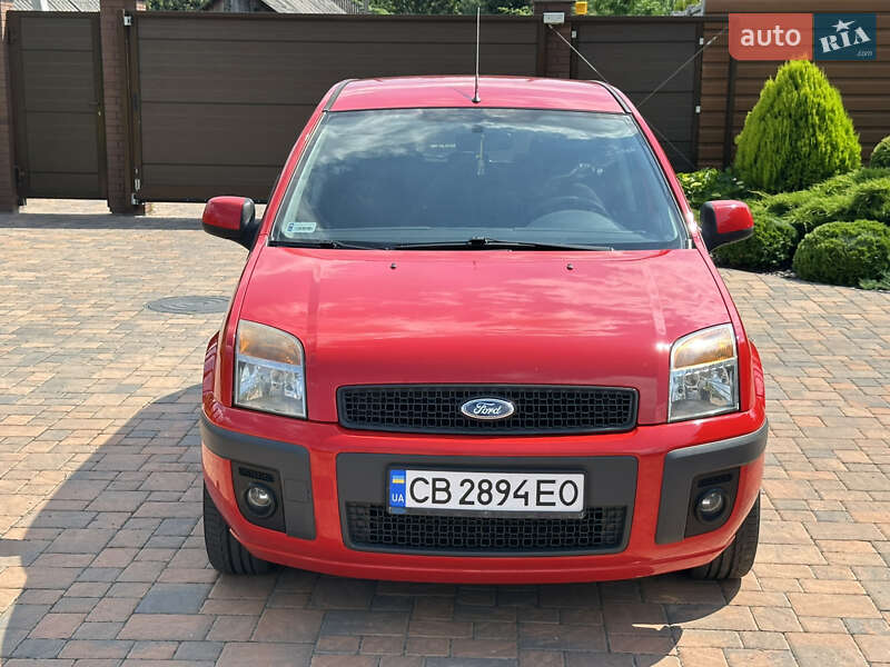 Хэтчбек Ford Fusion 2010 в Чернигове