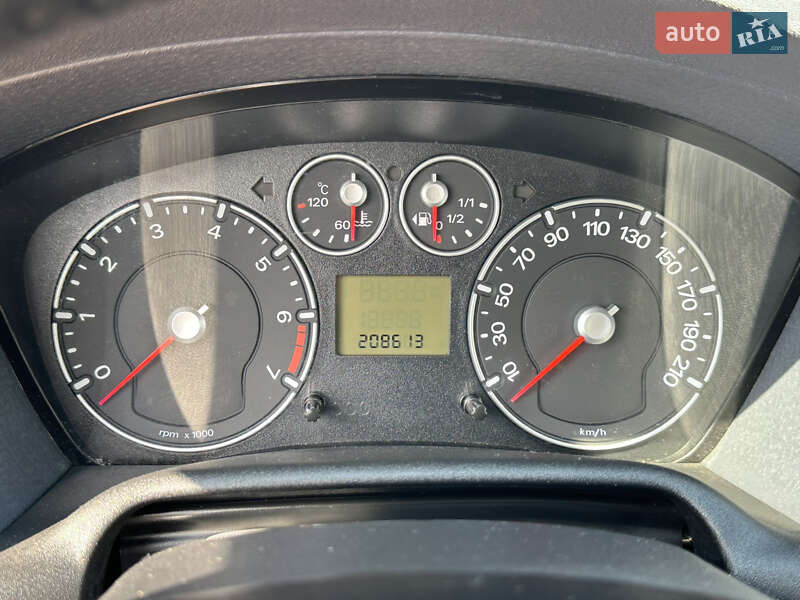 Хэтчбек Ford Fusion 2010 в Чернигове