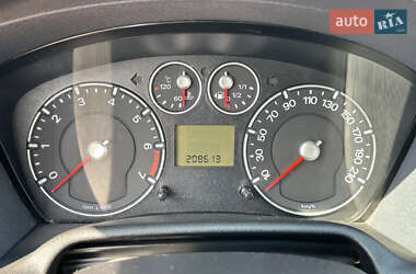 Хетчбек Ford Fusion 2010 в 