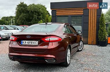 Седан Ford Fusion 2015 в 