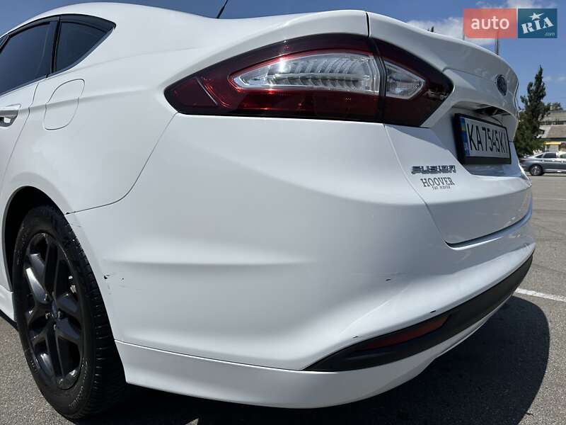 Седан Ford Fusion 2015 в Киеве