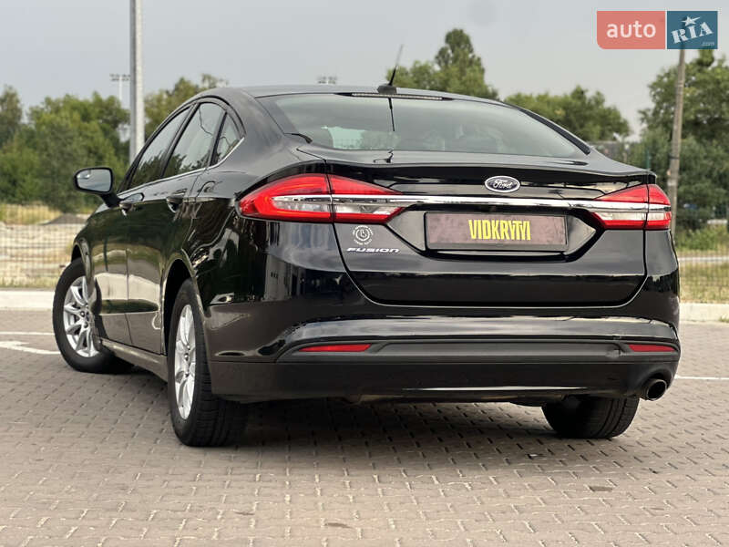 Седан Ford Fusion 2017 в Києві
