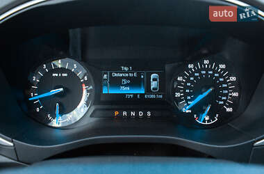 Седан Ford Fusion 2014 в 