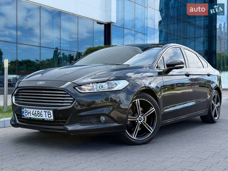 Ford Fusion 2015