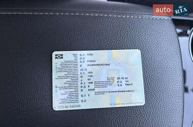 Седан Ford Fusion 2013 в 