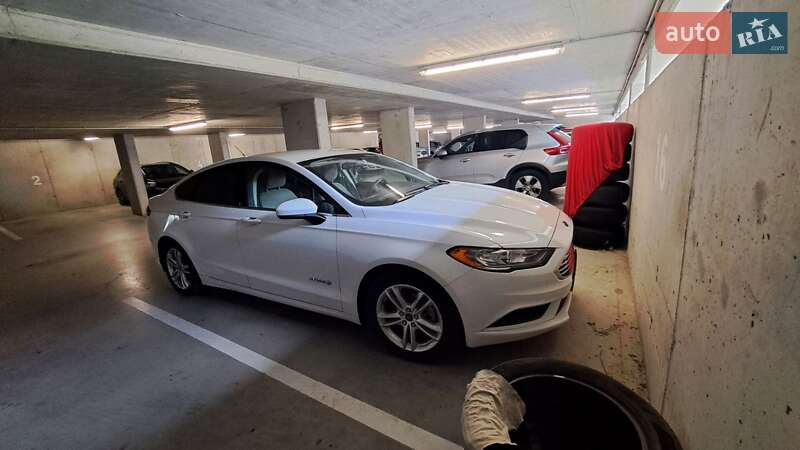 Седан Ford Fusion 2017 в Ивано-Франковске