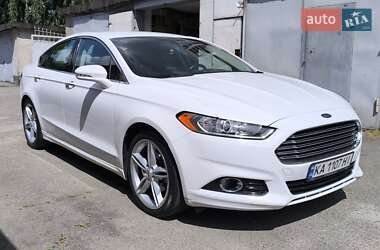 Седан Ford Fusion 2015 в Києві