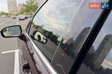 Седан Ford Fusion 2013 в 