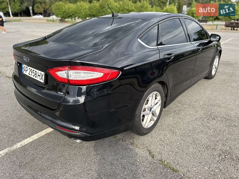Седан Ford Fusion 2015 в Запоріжжі