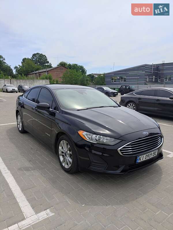 Седан Ford Fusion 2019 в Житомирі фото 2 Седан Ford Fusion 2019 в Житомирі