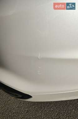 Седан Ford Fusion 2016 в 