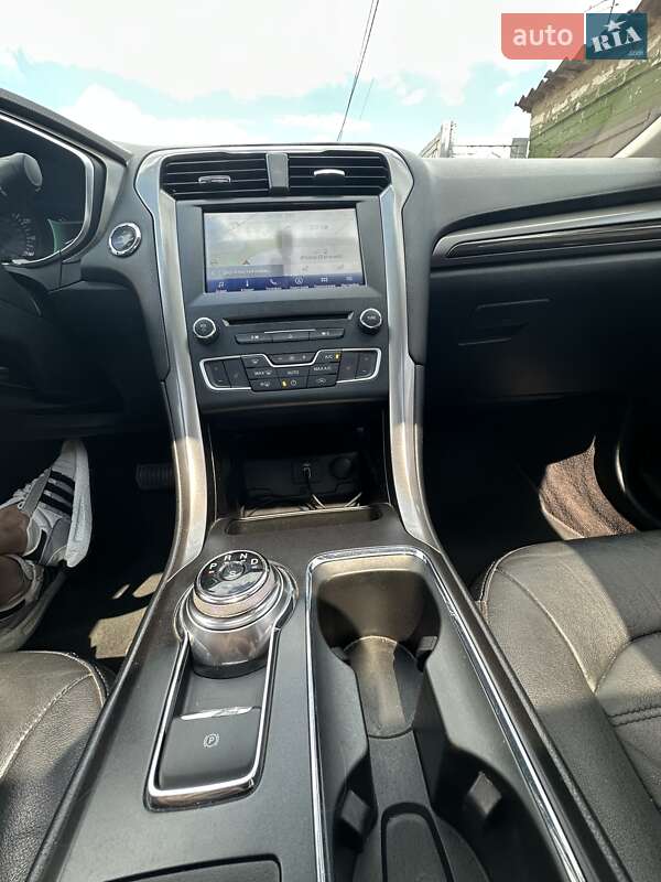 Седан Ford Fusion 2017 в Харькове