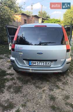 Хэтчбек Ford Fusion 2003 в 