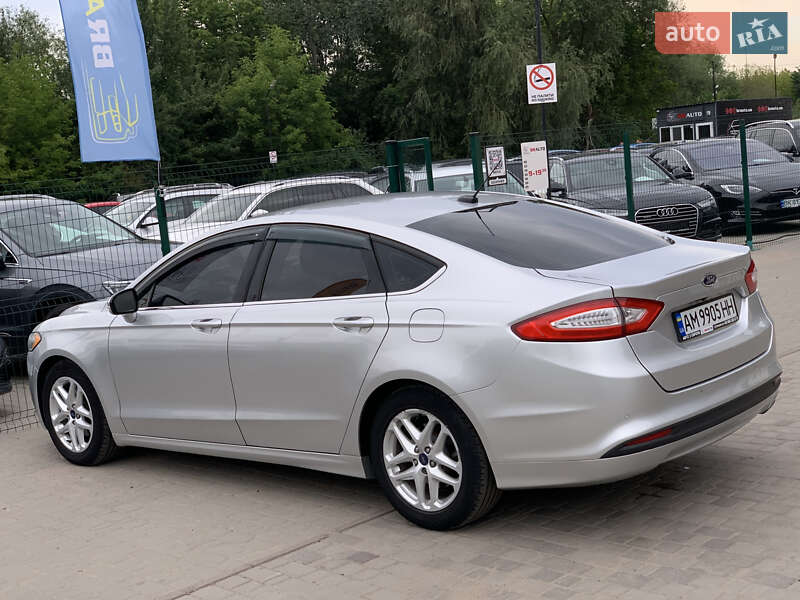 Седан Ford Fusion 2015 в Бердичеве