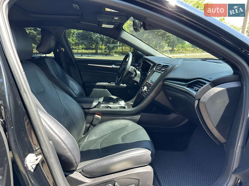 Седан Ford Fusion 2016 в Одессе