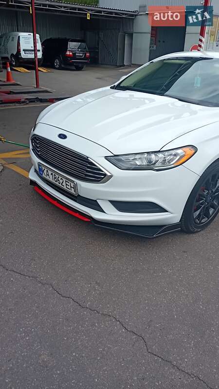 Седан Ford Fusion 2017 в Киеве