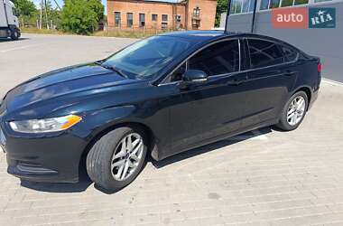 Седан Ford Fusion 2014 в 