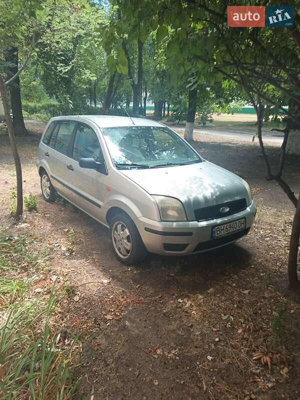 Ford Fusion 2005