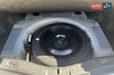 Седан Ford Fusion 2014 в 