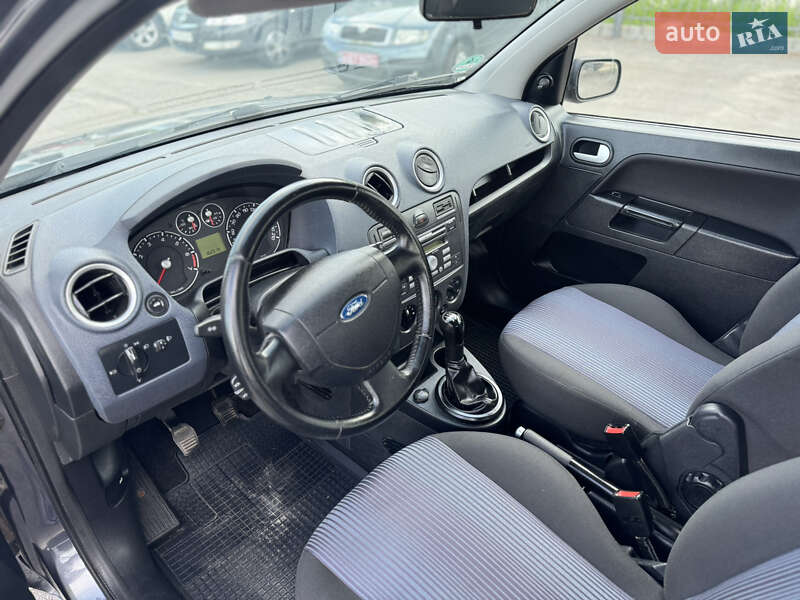 Хэтчбек Ford Fusion 2006 в Чернигове
