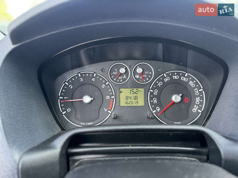 Хэтчбек Ford Fusion 2006 в Чернигове