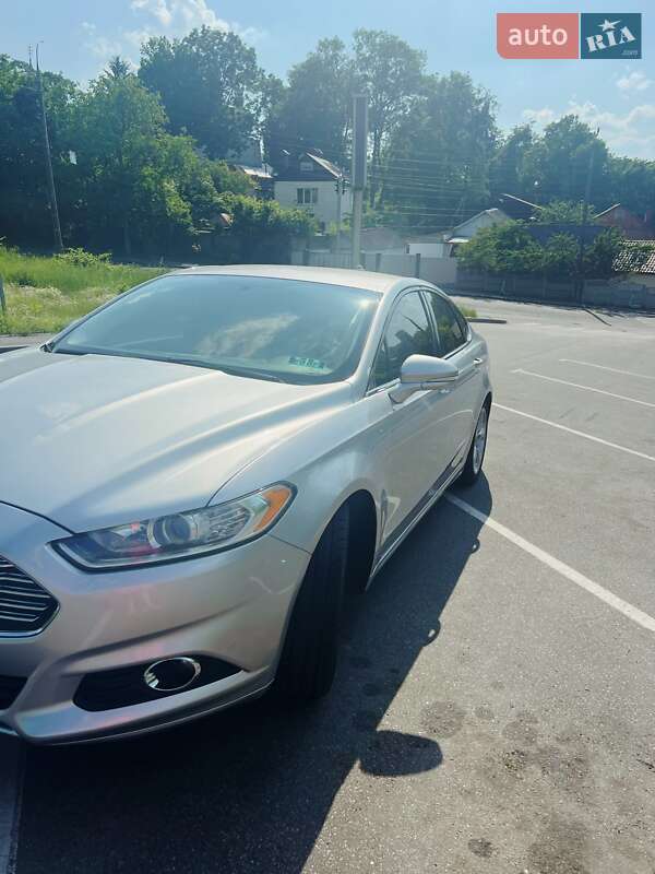Седан Ford Fusion 2014 в Виннице