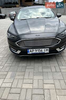 Седан Ford Fusion 2016 в 