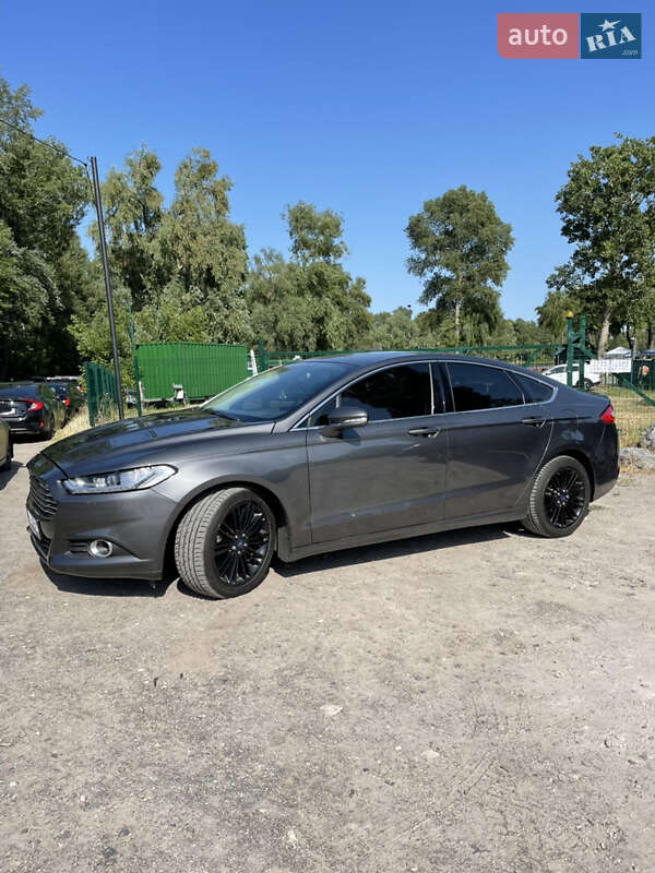 Седан Ford Fusion 2015 в Києві фото 3 Седан Ford Fusion 2015 в Києві