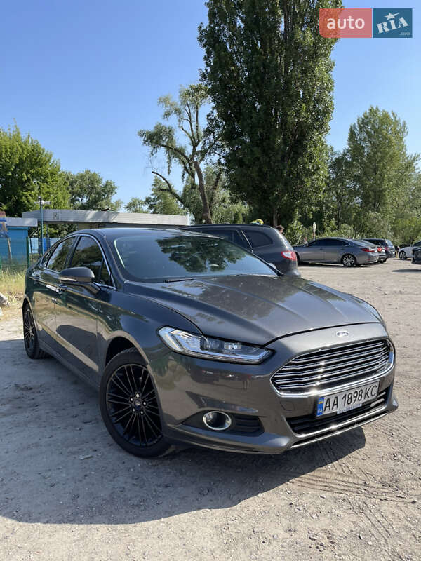 Седан Ford Fusion 2015 в Києві фото 10 Седан Ford Fusion 2015 в Києві