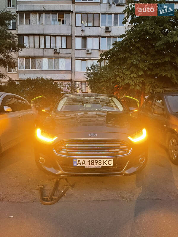 Седан Ford Fusion 2015 в Києві фото 24 Седан Ford Fusion 2015 в Києві
