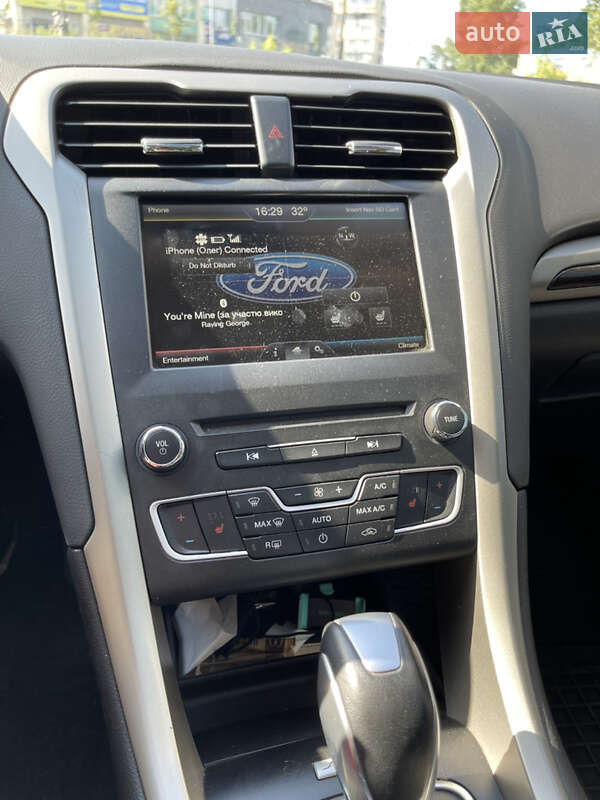Седан Ford Fusion 2015 в Києві фото 34 Седан Ford Fusion 2015 в Києві
