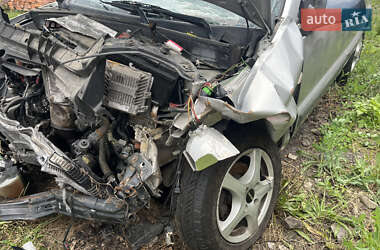 Хэтчбек Ford Fusion 2008 в 