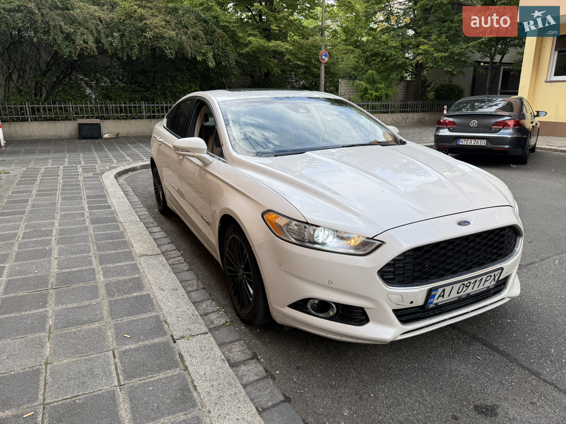 2012 Ford Fusion - мініатюра 3