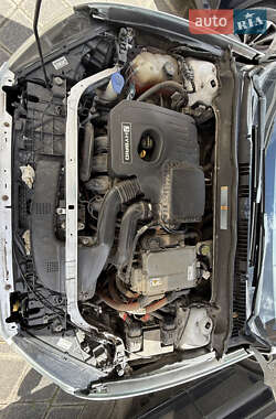 Седан Ford Fusion 2012 в 
