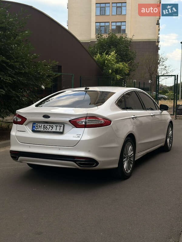 Седан Ford Fusion 2015 в Одессе