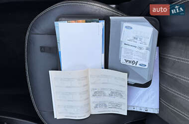 Хэтчбек Ford Fusion 2010 в 