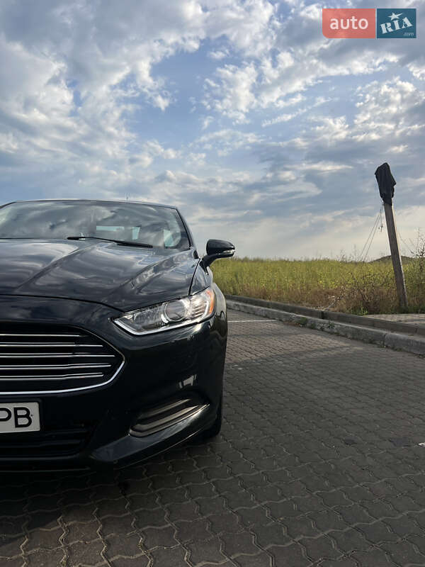 Седан Ford Fusion 2013 в Одессе