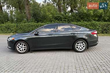 Седан Ford Fusion 2014 в 