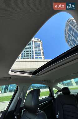 Седан Ford Fusion 2013 в 