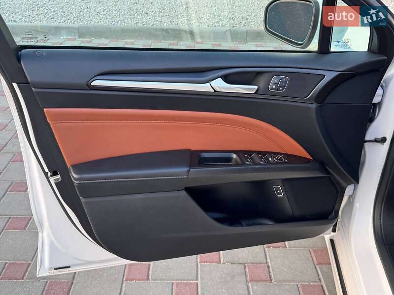 Седан Ford Fusion 2019 в Запорожье