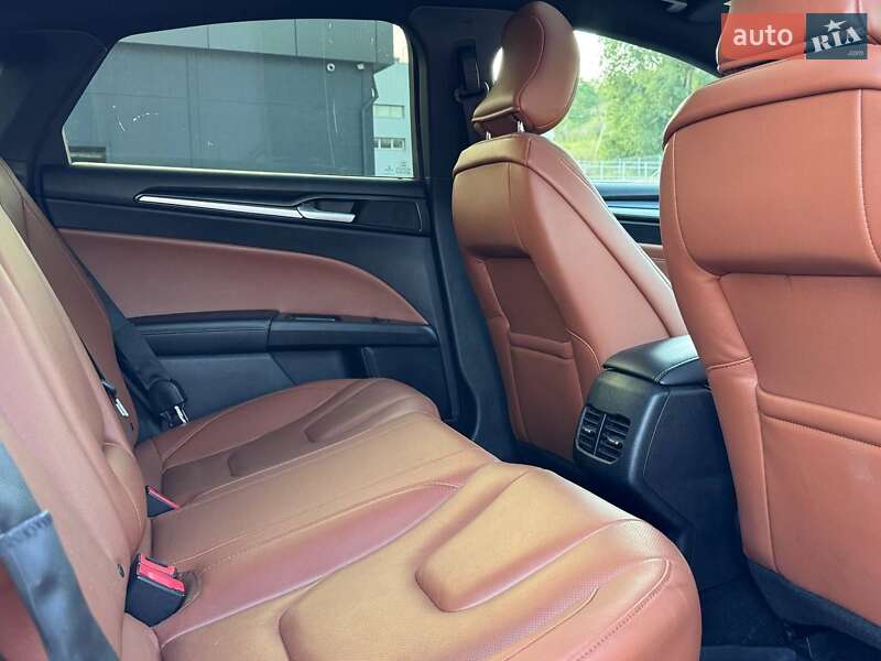 Седан Ford Fusion 2019 в Запорожье