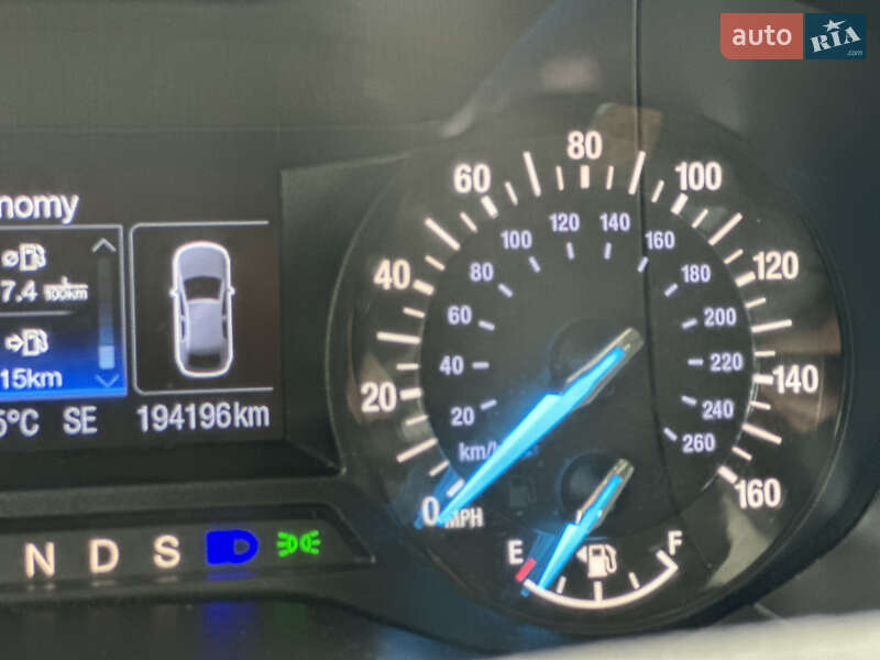 Седан Ford Fusion 2013 в Львове