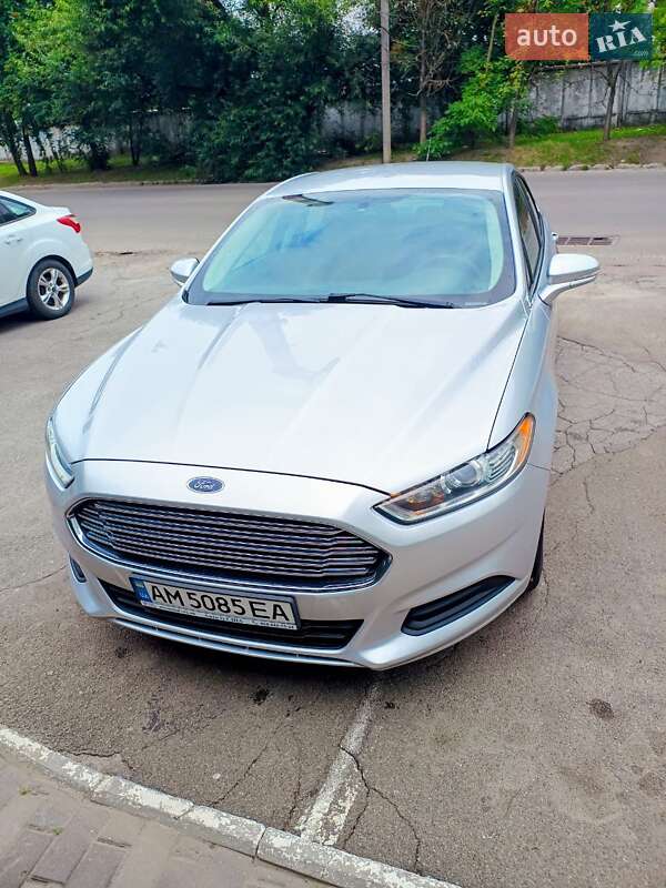 Ford Fusion 2015