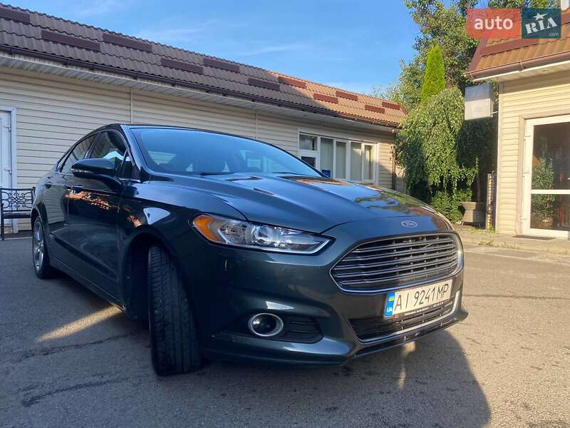 Седан Ford Fusion 2015 в Боярке