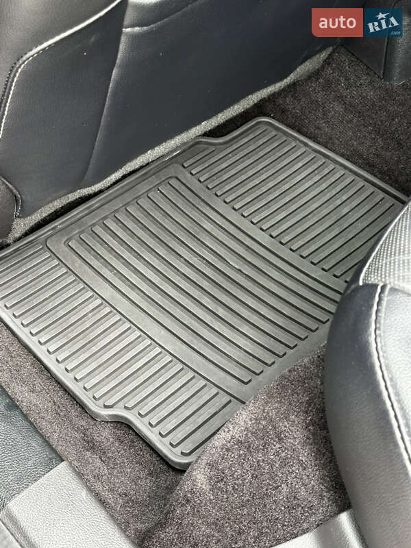 Седан Ford Fusion 2016 в Киеве