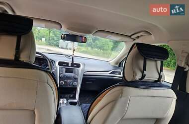 Седан Ford Fusion 2019 в Ладыжине