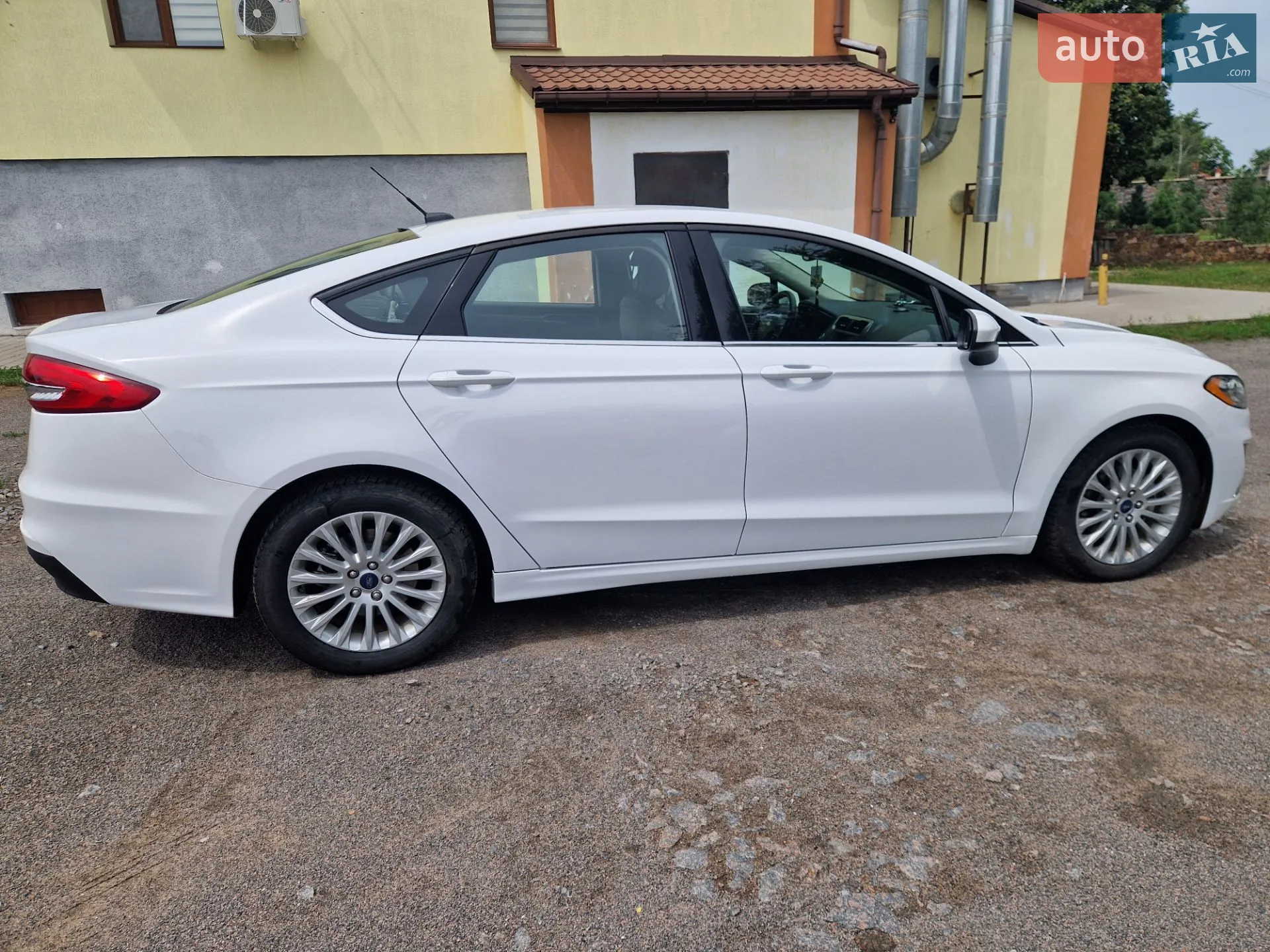 2019 Ford Fusion - мініатюра 5