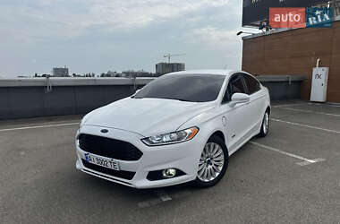 Седан Ford Fusion 2014 в Києві