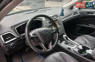 Седан Ford Fusion 2014 в 