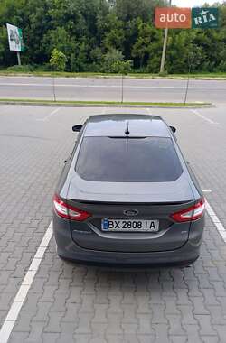 Седан Ford Fusion 2014 в 